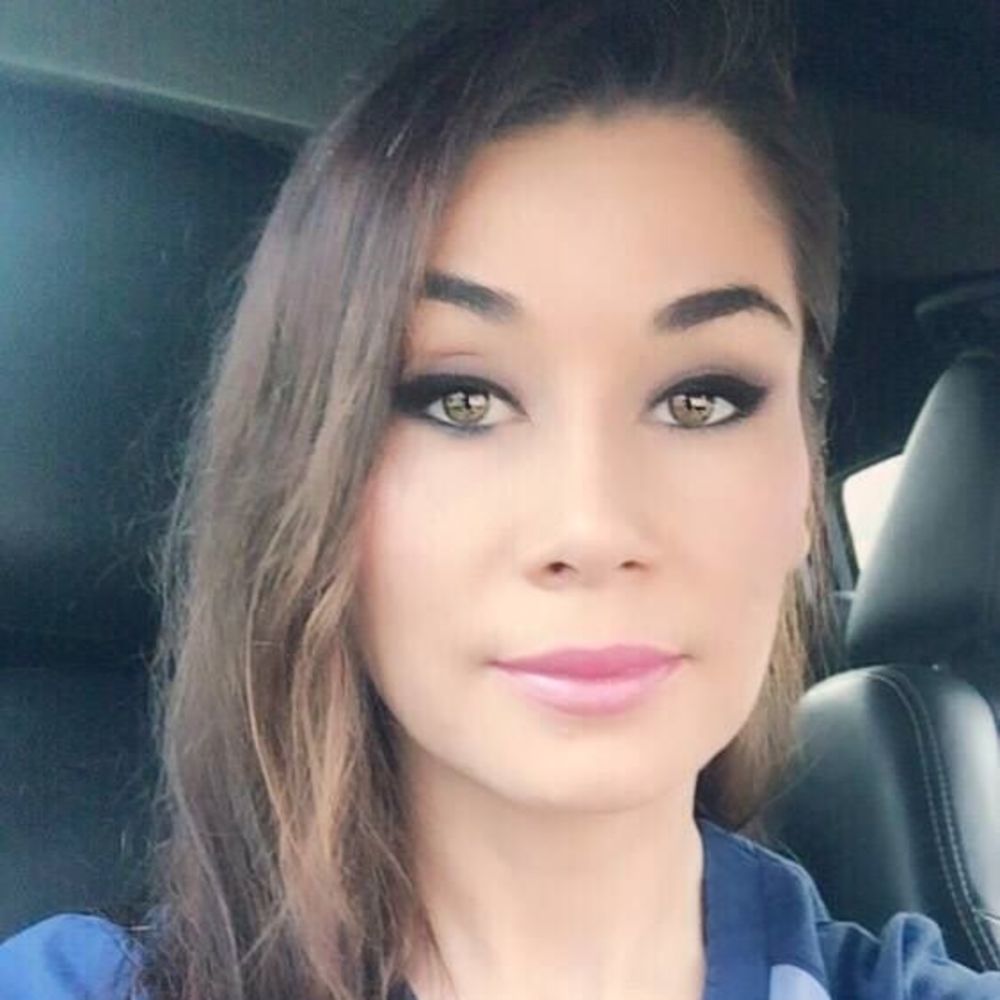 Meet your Posher, Maria